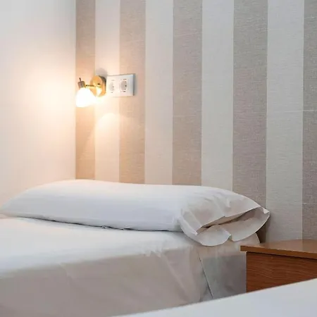 Guest house Colon *