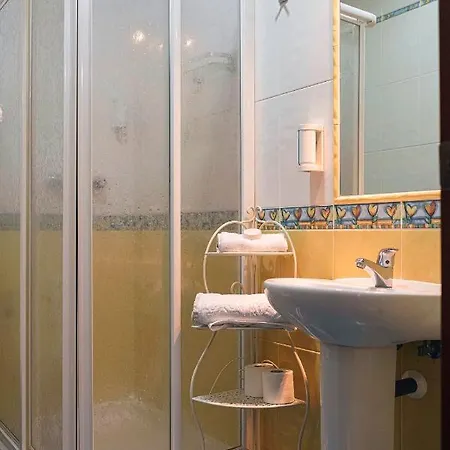 Colon Guest house