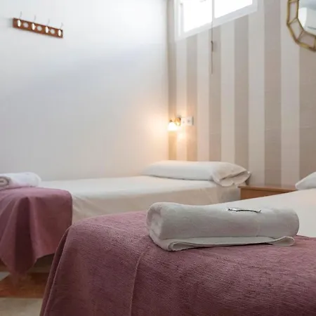 招待所 Colon Don Miguel *